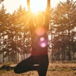 Comment Pratiquer le Yoga pour l’Équilibre Corps-Esprit